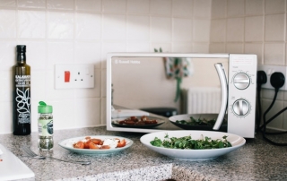 How to detect a microwave radiation leak